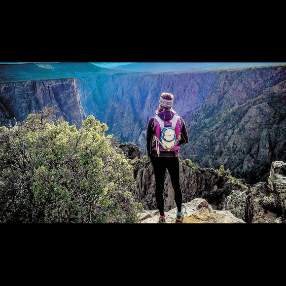 Meet your Posher, Lauren - Picture 1 of 1